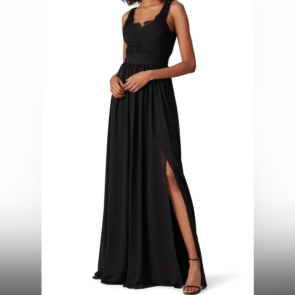 LOVE BY THEIA Black Lace Scoop Neck Gown Size 4